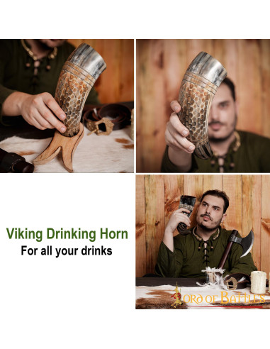 Cuerno vikingo para beber: ¿cómo bebían alcohol los vikingos?