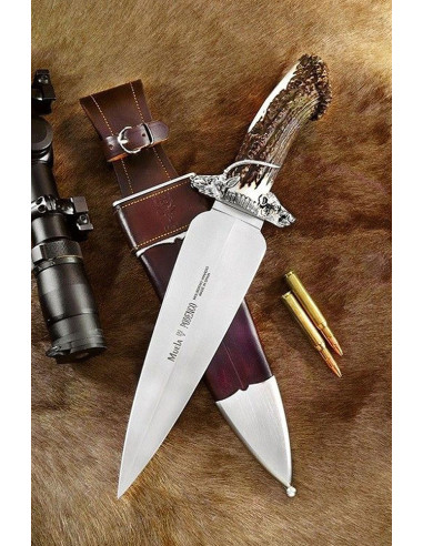 Cuchillo de caza de remate stamina > Espadas y mas