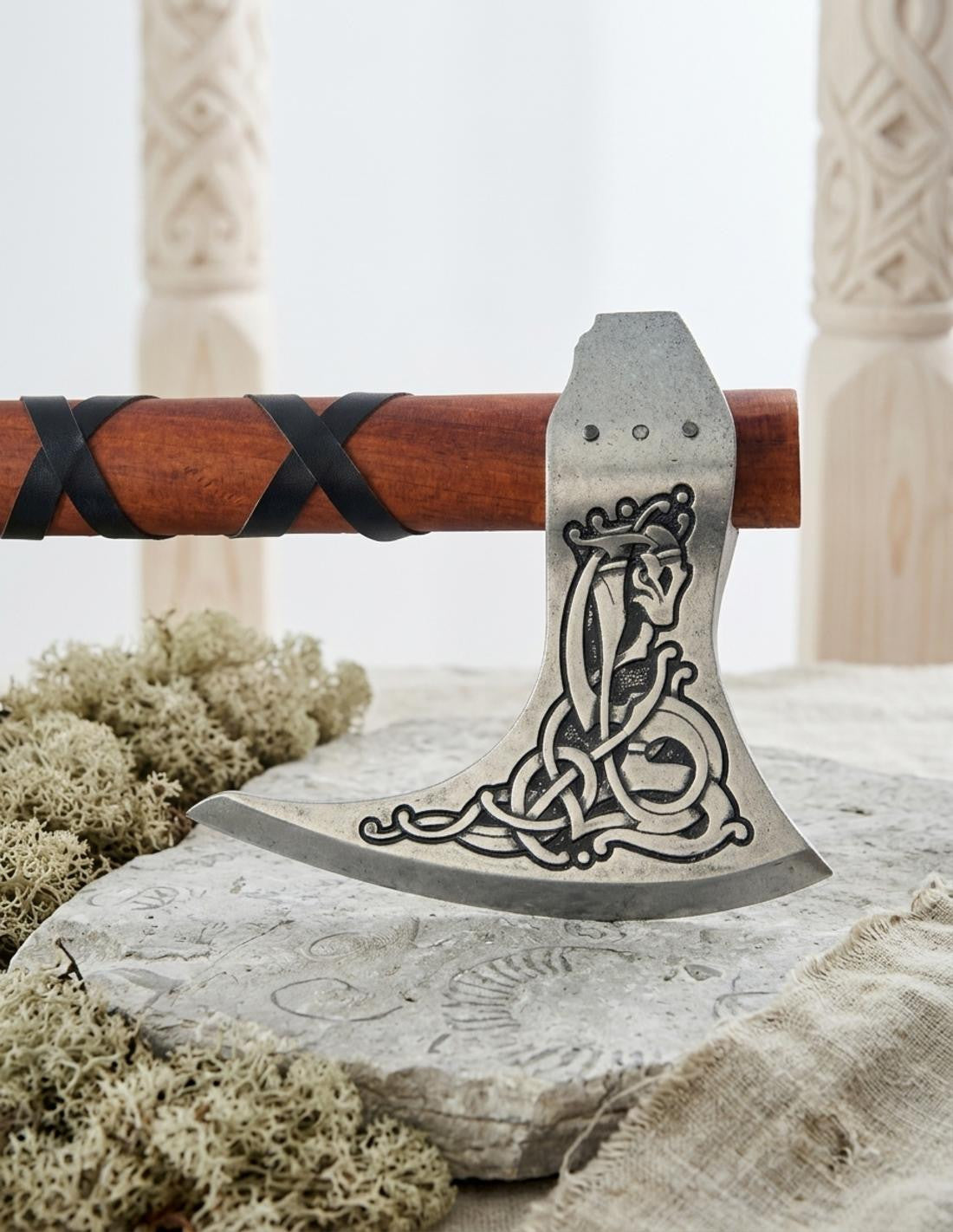 Hacha vikinga Ragnar, Suecia-Dinamarca S.IX
