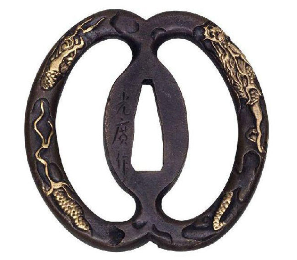 Tsuba metálica John Lee modelo Musashi forjada a mano
